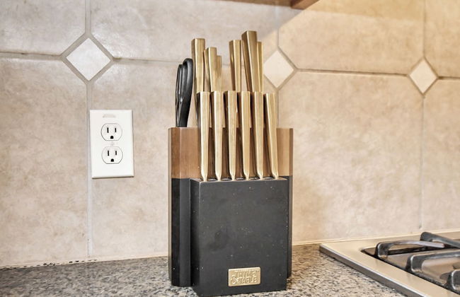 Lux Galleria Home-5BR Roof Deck - Foto 19