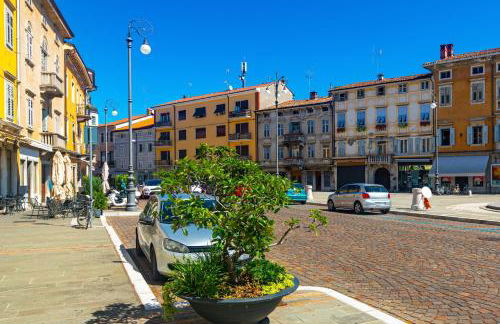 Casa di Iaio - 90m2 apt con Wi-Fi, Netflix, Home Cinema & Parcheggio Privato incluso - Foto 17