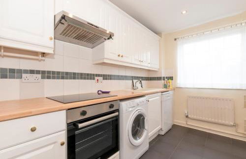 Spacious 3-Bed Home Woolwich O2 Crossrail - Pass the Keys - Foto 9