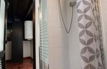 ALOELUX VILLA 2 ! - Private Villa with POOL , 2 jacuzzis, cinema, Balinese bed, wonderful view, art desing villa - Foto 30