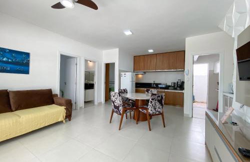 Apto Térreo com 2 quartos (ambos com ar split), sendo 1 suíte, internet privativa 300MBPS, no Residencial Vila Regina, condominio com piscina e área gourmet bem próximo a praia de Taperapuã - Foto 49
