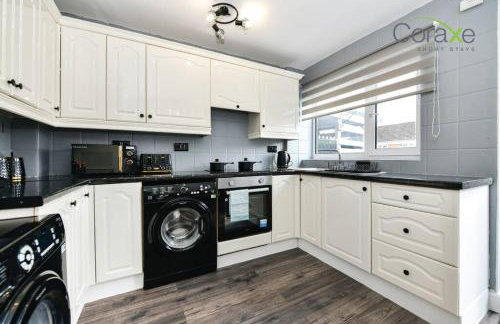 3 Bedrooms Urban Oasis for Contractors and Families by Coraxe Short Stays - Foto 41
