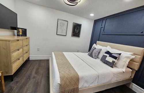 The Hideaway DT Orlando Tiny Home w Free Parking - Foto 74