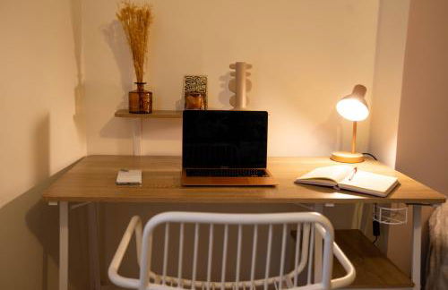 Le Jaude, T2 rénové Centre ville I WIFI Confort et cosy - Foto 2