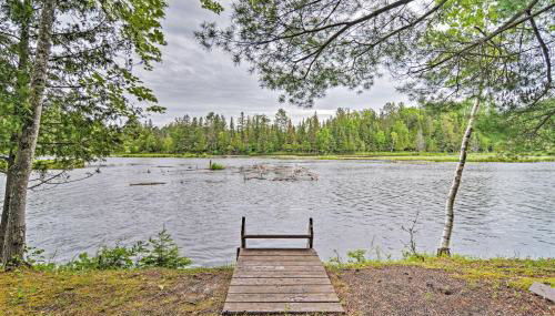 Rustic and Modern Home with Fire Pit on Tower Pond! - Foto 3