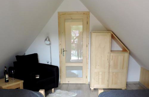 Na Świerkowym Strychu - Photo 40