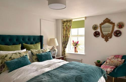 Boutique High Street Apartment In Crickhowell - Photo 32