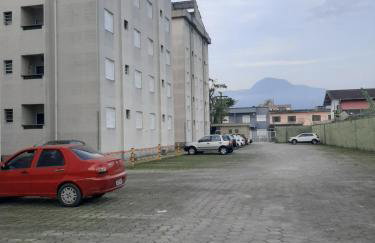 APTO PERTINHO DA PRAIA Internet 500mb e 3 Tvs 2 Quartos TV a cabo Estacionamento Tudo Perto - Foto 54