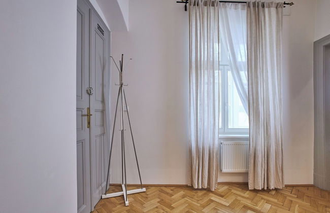 Wenceslas Square Residence - Photo 3