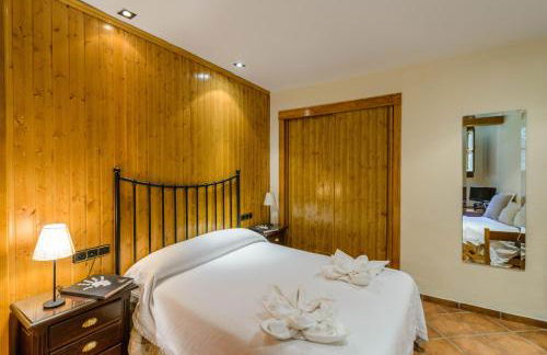 La Casita con piscina privada de tres dormitorios - Photo 20