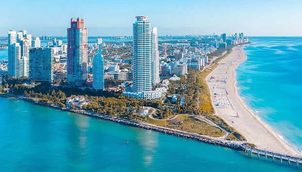 Miami e i suoi grattacieli dall'alto