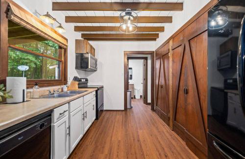 13min Summersville Lake | HotTub | FirePit | Quiet - Foto 55