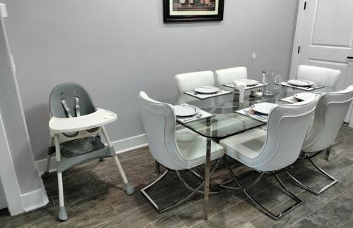 Villa White Rock in Tampa - Photo 6