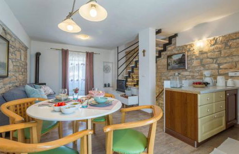 Beautiful Home In Putini With Kitchen - Photo 16