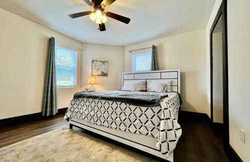 Newly Renovated Historic mansion ☆ 8 Bedrooms - Foto 43