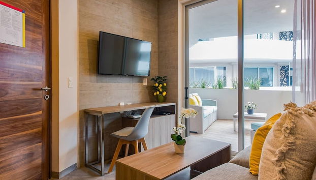 Pool View 1 Br Steps Away From the Beach - Foto 2, Habitación