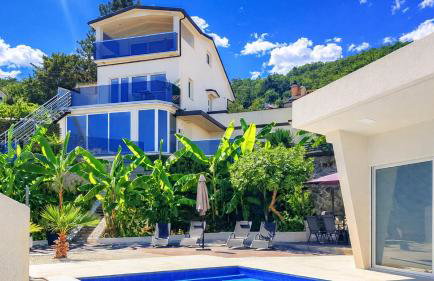 Villa Eduarda pool&whirpool by Villas Guide - Foto 1