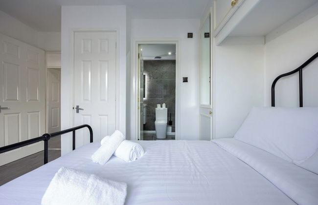 Brighton - Apartment - Sleeps 4 - Balcony - Photo 3