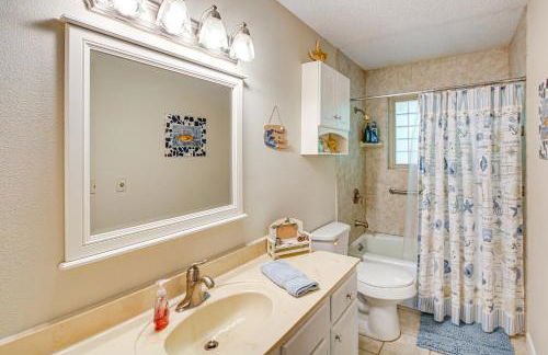 half Mi to DeSoto Lake Hot Springs Village Home - Foto 16