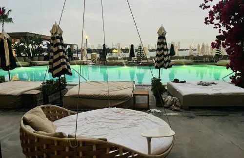 Stunning Views 2BD Condo at Hotel w Pool, Bar - Foto 4