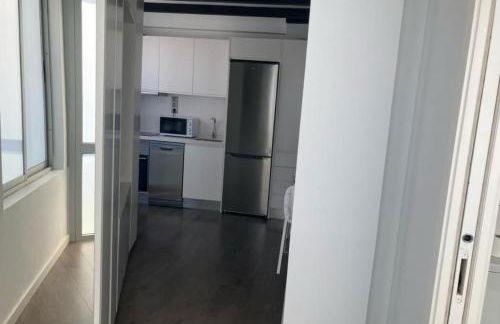 APARTAMENTO ATICO gran terraza y Jacuzzi cerca de la playa - Photo 40