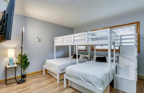 Luxury Home with Game Room, 4 Mi to Bushkill Falls! - Foto 23