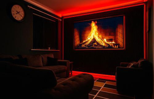 Lister Park Bradford 2bed Detached Cottage House Parking Cinema Screen Games Room - Foto 31