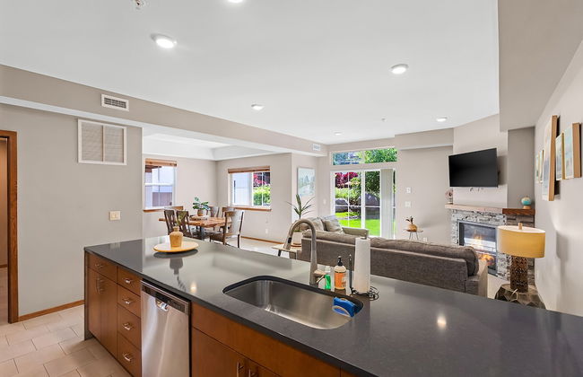 Icicle Village Winter Wonderland. Pool - Foto 7