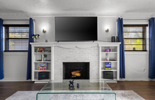 Spacious 5BR Group Retreat Near Fair Park Downtown - Foto 41