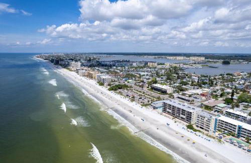 Tropic Breeze Unit 12 Madeira Beach Second Floor - Foto 27