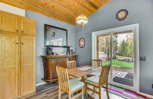 Woodsy Cabin Retreat about 4 Mi to Crescent Lake! - Foto 6