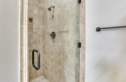 Pickwick Lake Cabin with Private Marina Access - Foto 12