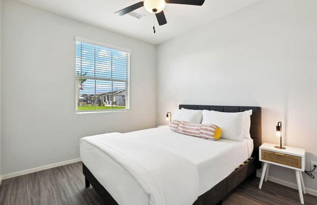 Sunny Contemporary Home with Pool BBQ - Foto 5