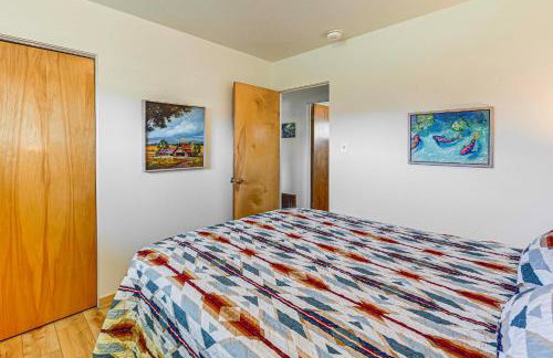 Walk to Flathead Lake Airy Home with Mtn Views! - Foto 18