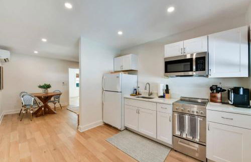 Updated Cottage on Pine Ave - Foto 6