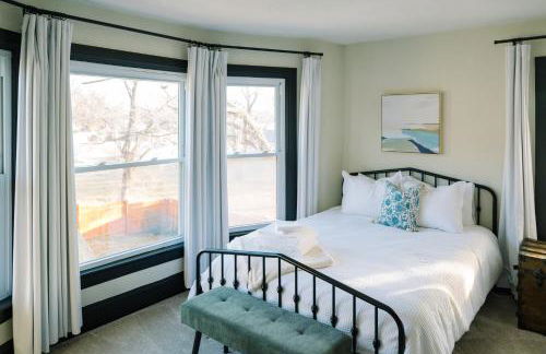 The Manor At East Village - Photo 22