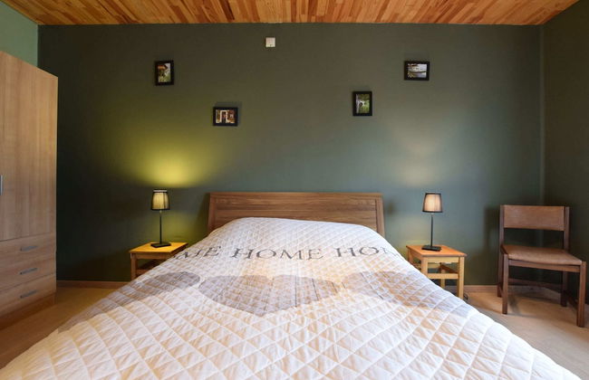 Family Home in Sainte ode - Photo 10