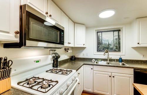 Willamette Valley Home on Working Horse Farm! - Foto 4