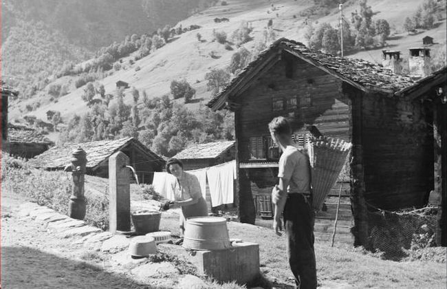 Historic Apartment in the old Village of Naters - Photo 45