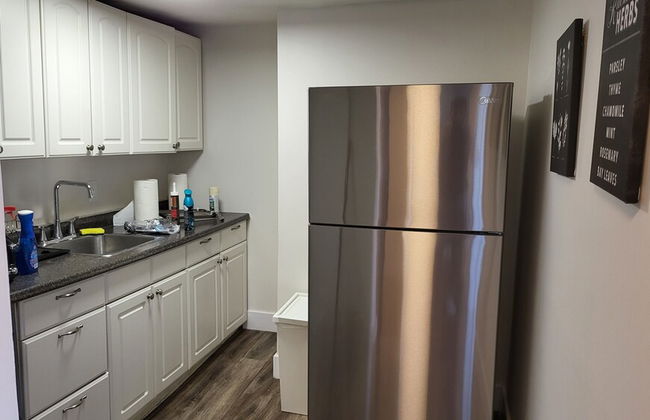 JstLikeHome - Old Ottawa - Photo 10