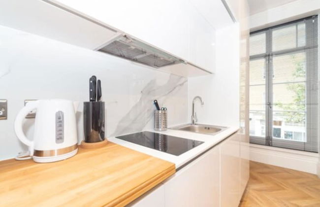 PML Apartments Southwick Street - Photo 53