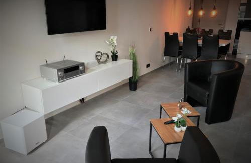 SALZHAUSBLICK FAMILY APARTMENTS - Zentrale Lage am Salzhaus - MwSt-Rechnung verfügbar - Foto 74