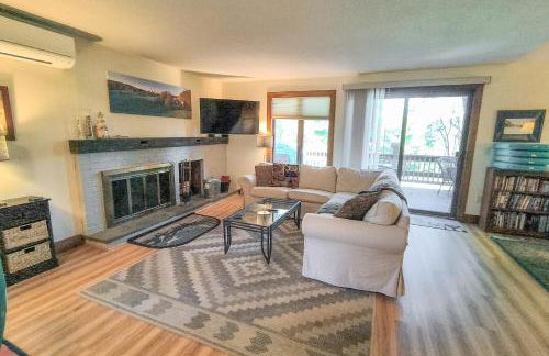 Saltbox 12F - Photo 3