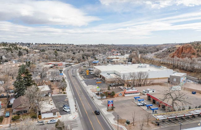 1BD Suitenear Old Colorado City & Hiking!dogs Welcome! - Photo 36