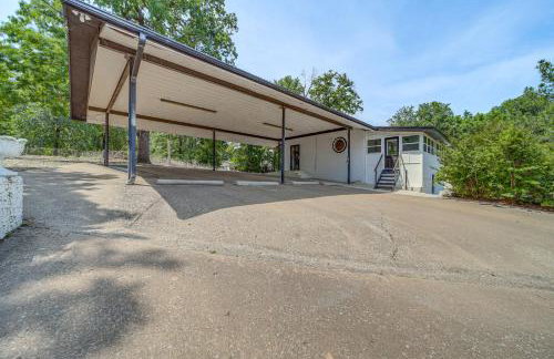 Waterfront Lake Eufaula Home Dock and Beach Access! - Foto 22