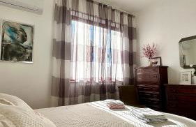 2-bedroom apartment ILLARIO - heart of Tuscany - airco & free parking - Foto 8