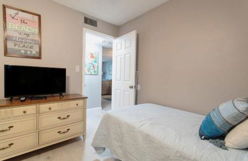 2 bed 2 bath centrally located on Siesta Key - Foto 35