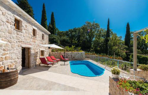 Holiday Home Marina - private swimming pool - Foto 48