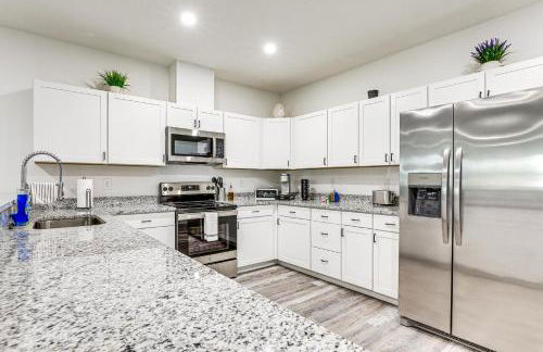 13 Mi to Beaches Pet-Friendly Condo in Palmetto! - Foto 36