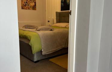 Harringtons - Photo 7